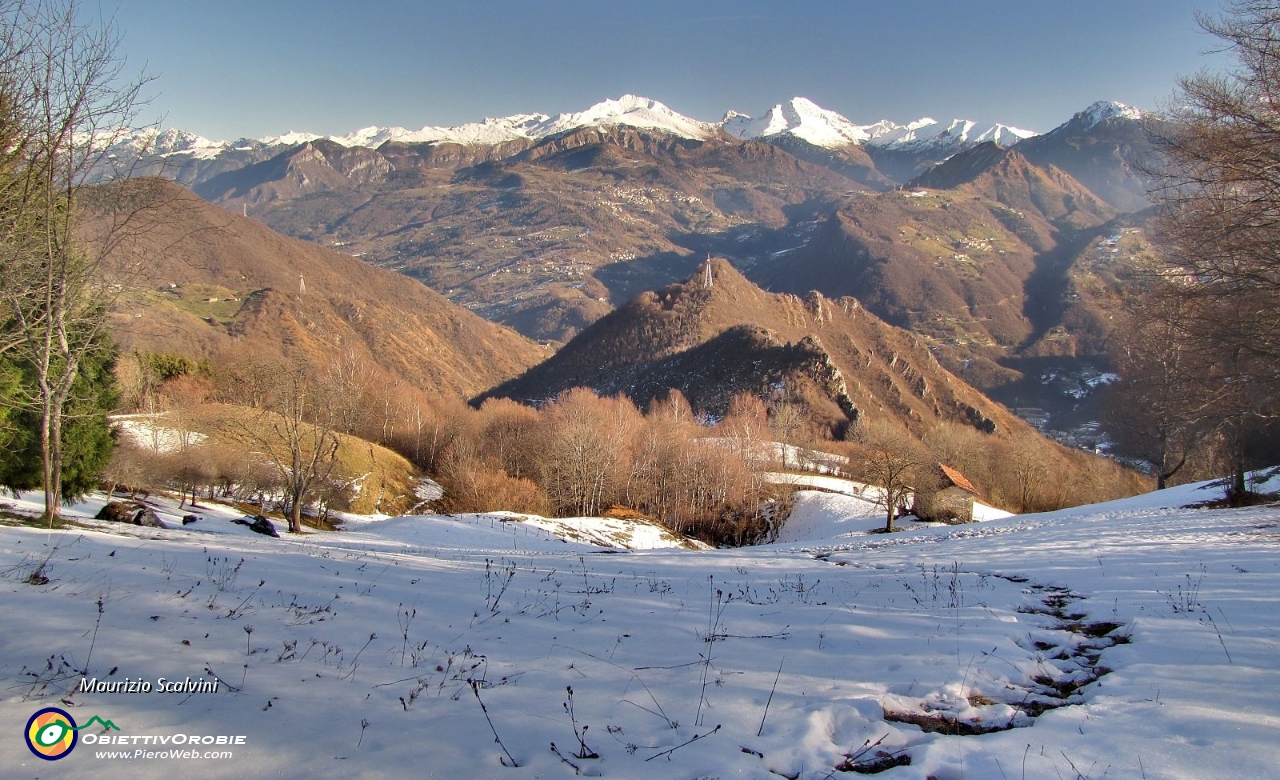 07 Panorama dal roccolo....JPG